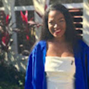 Meet your Posher, Abigail